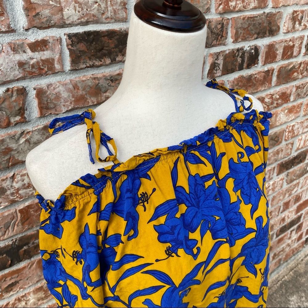 CC Boutique blue and yellow floral cold shoulder top / S / Excellent condition - Picture 4 of 11